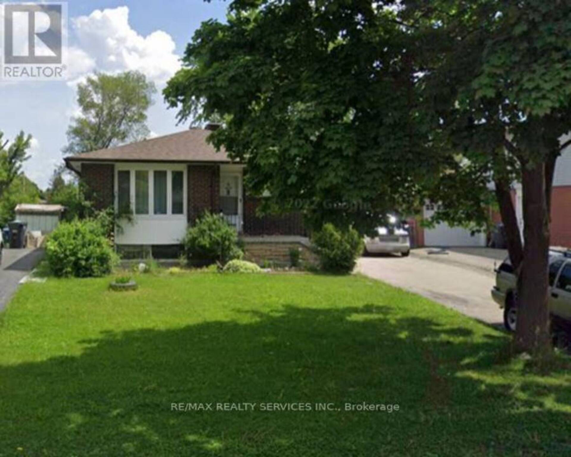 27 EVESHAM CRESCENT Brampton