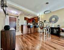 204 - 88 PROMENADE CIRCLE Vaughan