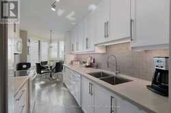 907 - 40 BAIF BOULEVARD Richmond Hill