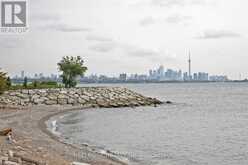 1605 - 2230 LAKE SHORE BOULEVARD W Toronto