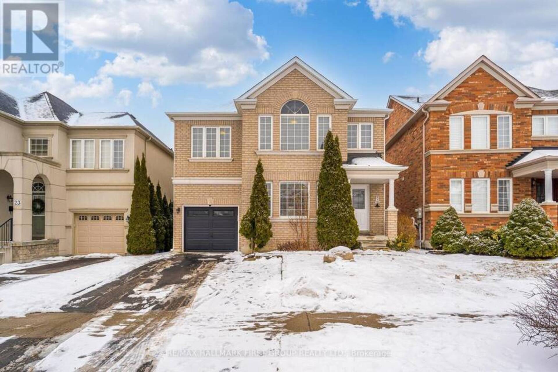 21 NOBBS DRIVE Ajax