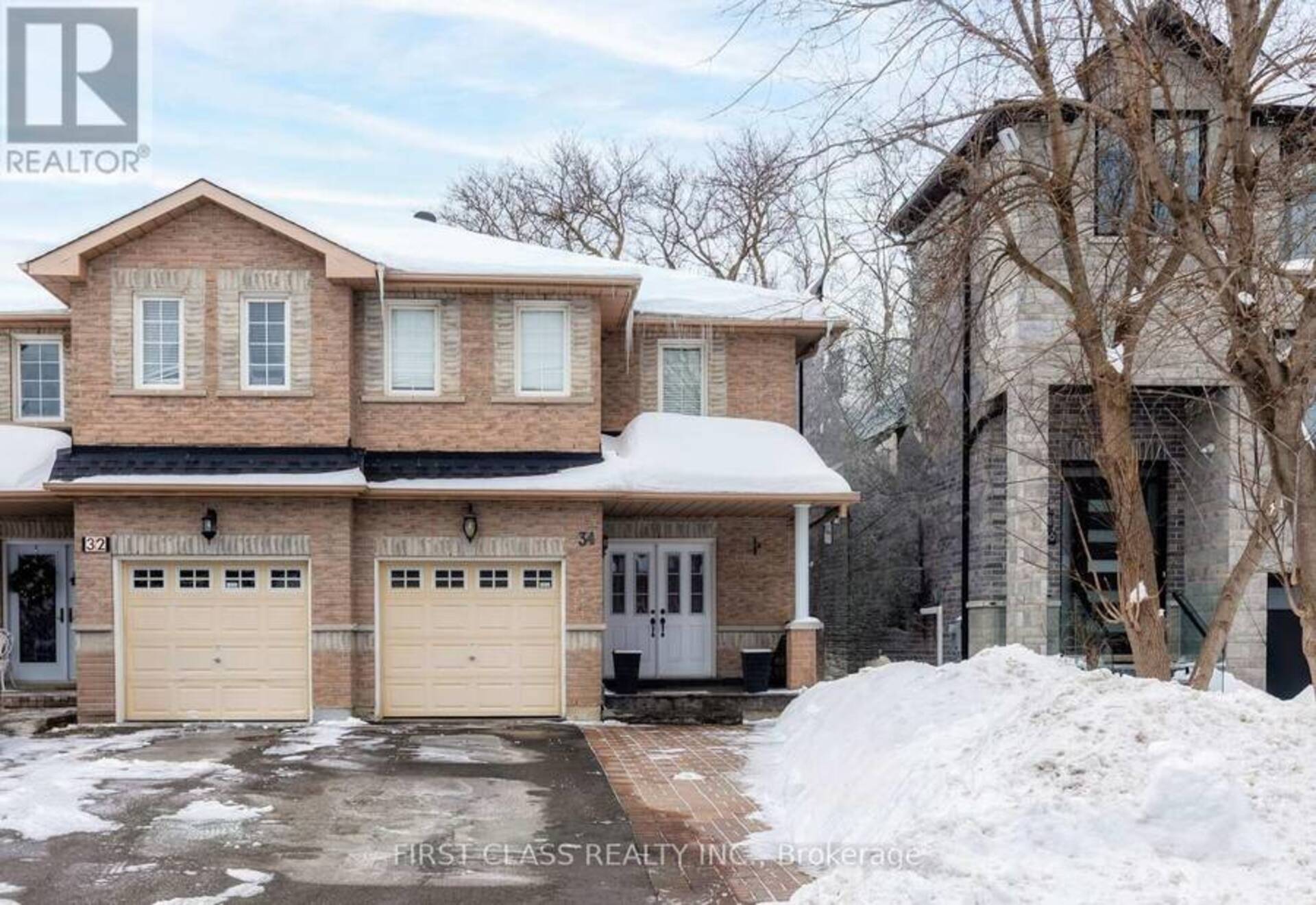 34 PORTAGE AVENUE Richmond Hill