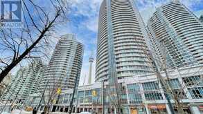 1813 - 208 QUEENS QUAY W Toronto