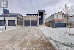 2194 WESTPOINT HEIGHTS London