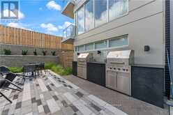 211 - 16 MARKLE CRESCENT Hamilton