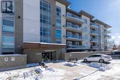 211 - 16 MARKLE CRESCENT Hamilton