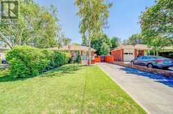 107 SHERWOOD FOREST DRIVE Markham