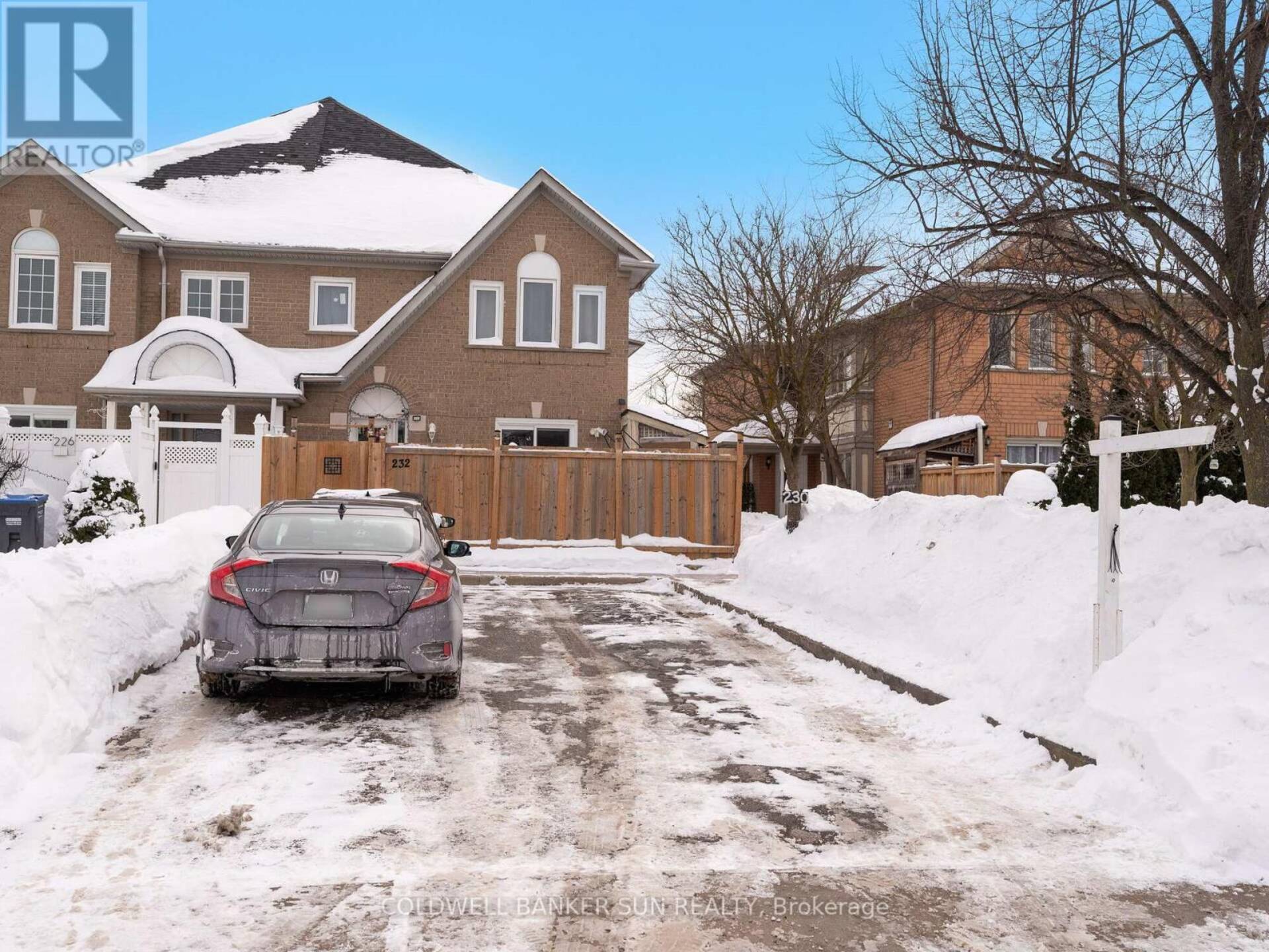 230 PRESSED BRICK DRIVE Brampton