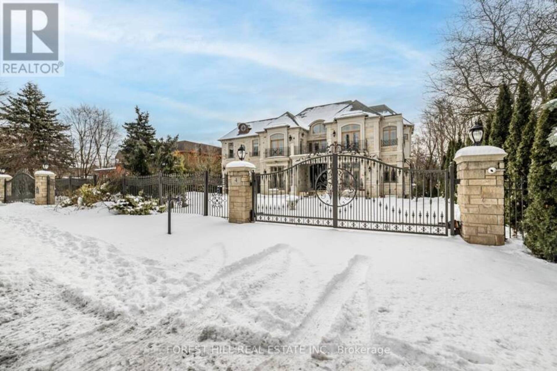 4 FIFESHIRE ROAD Toronto