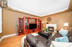 86 VILLAGE GREEN DRIVE Vaughan