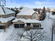 86 VILLAGE GREEN DRIVE Vaughan