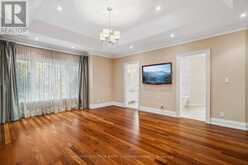 117 UPPER CANADA DRIVE Toronto