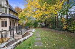 117 UPPER CANADA DRIVE Toronto