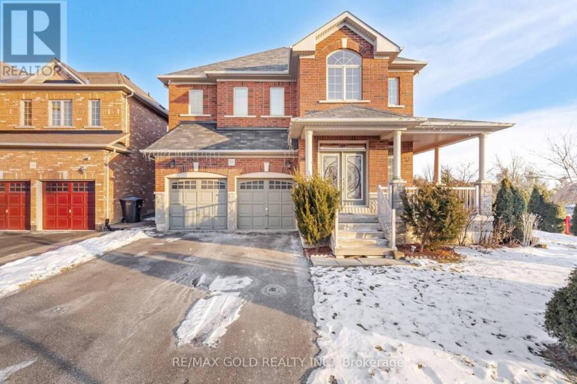 35 CLEARFIELD DRIVE Brampton