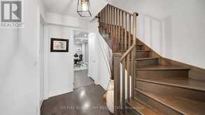 94 DENARIUS CRESCENT Richmond Hill