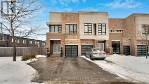 94 DENARIUS CRESCENT Richmond Hill