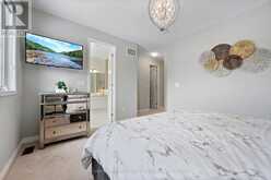 10 BARN OWL WAY Vaughan