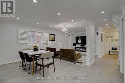 2 HARNESS CIRCLE Markham