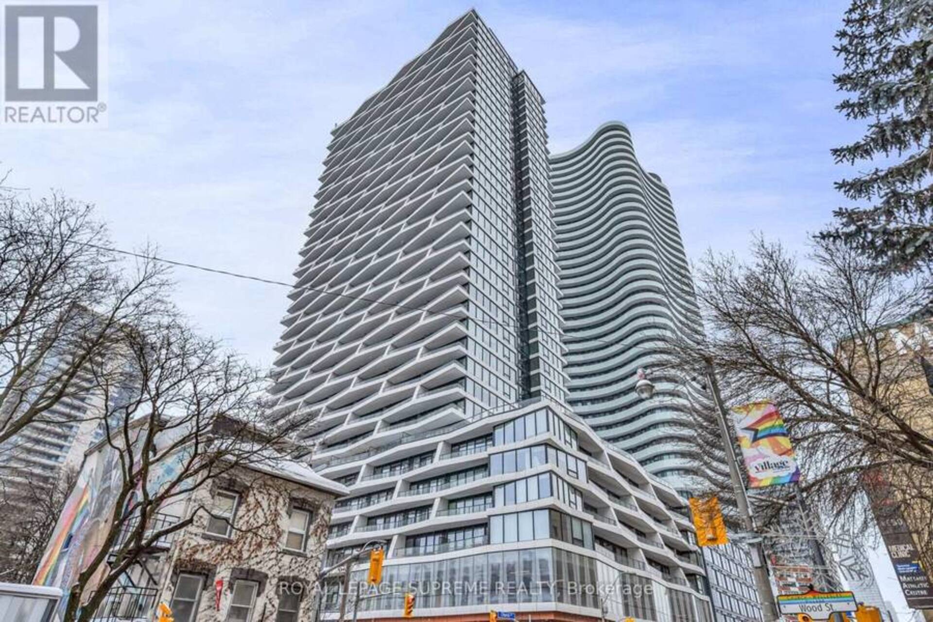 1711 - 85 WOOD STREET Toronto