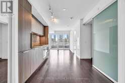 1711 - 85 WOOD STREET Toronto