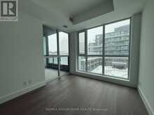 304 - 6 GREENBRIAR ROAD Toronto