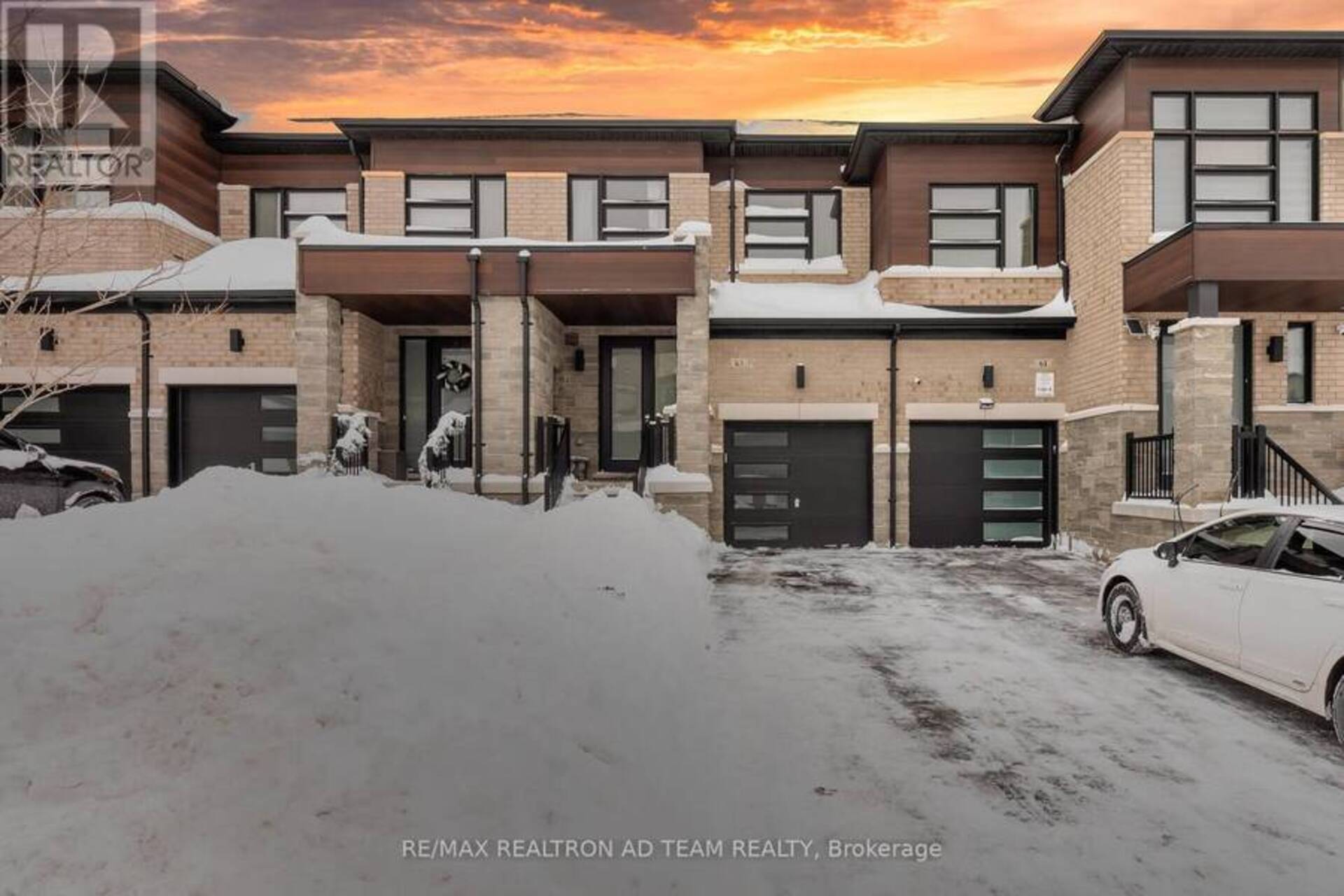 63 FALLHARVEST WAY Whitchurch-Stouffville