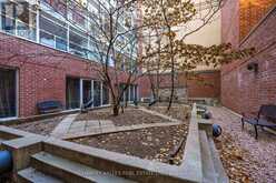 618 - 11 ST JOSEPH STREET Toronto