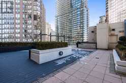 618 - 11 ST JOSEPH STREET Toronto