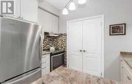 411 - 2 ABERFOYLE CRESCENT Toronto