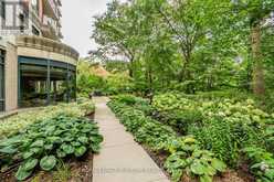 411 - 2 ABERFOYLE CRESCENT Toronto