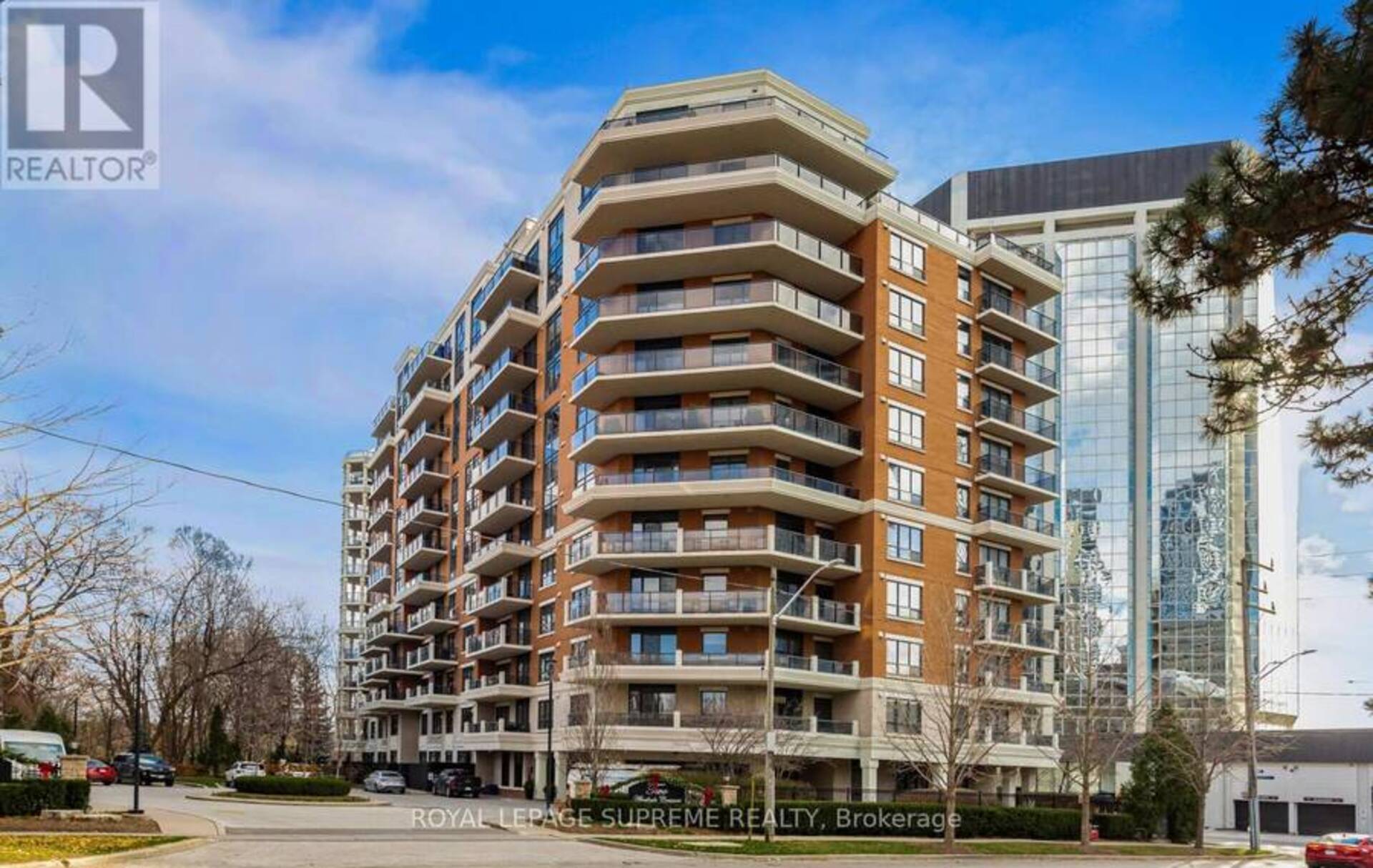 411 - 2 ABERFOYLE CRESCENT Toronto