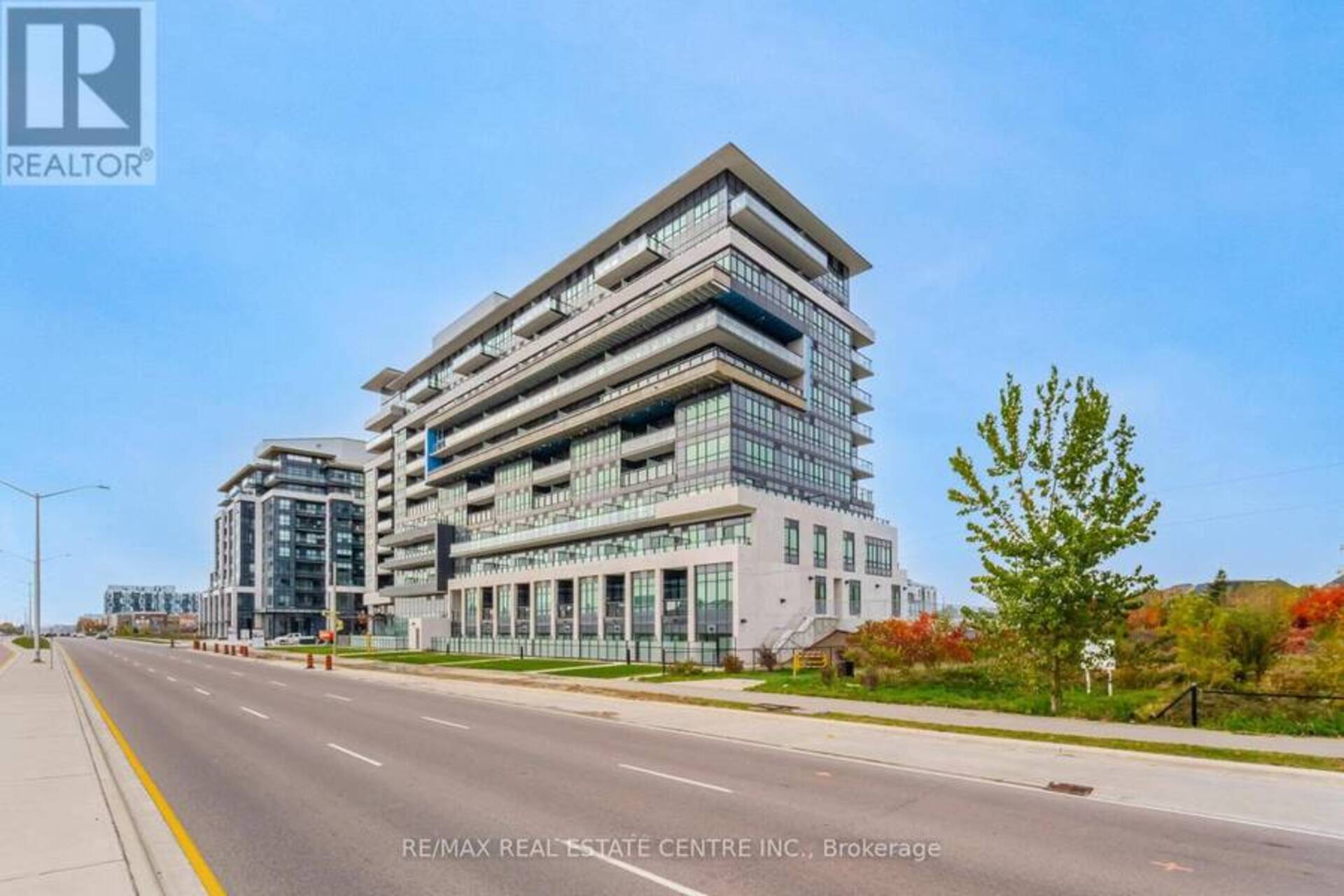 212 - 395 DUNDAS STREET Oakville