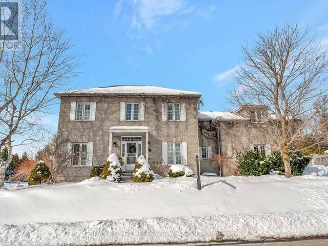 1 WOODSPRING COURT E Hamilton Ontario