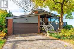 6 ARCADE CRESCENT Hamilton