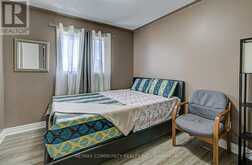 425 ELMWOOD COURT Oshawa