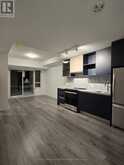 810 - 395 DUNDAS STREET W Oakville