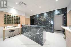 844 DUNDAS STREET W Toronto