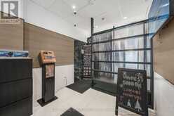 842 DUNDAS STREET W Toronto