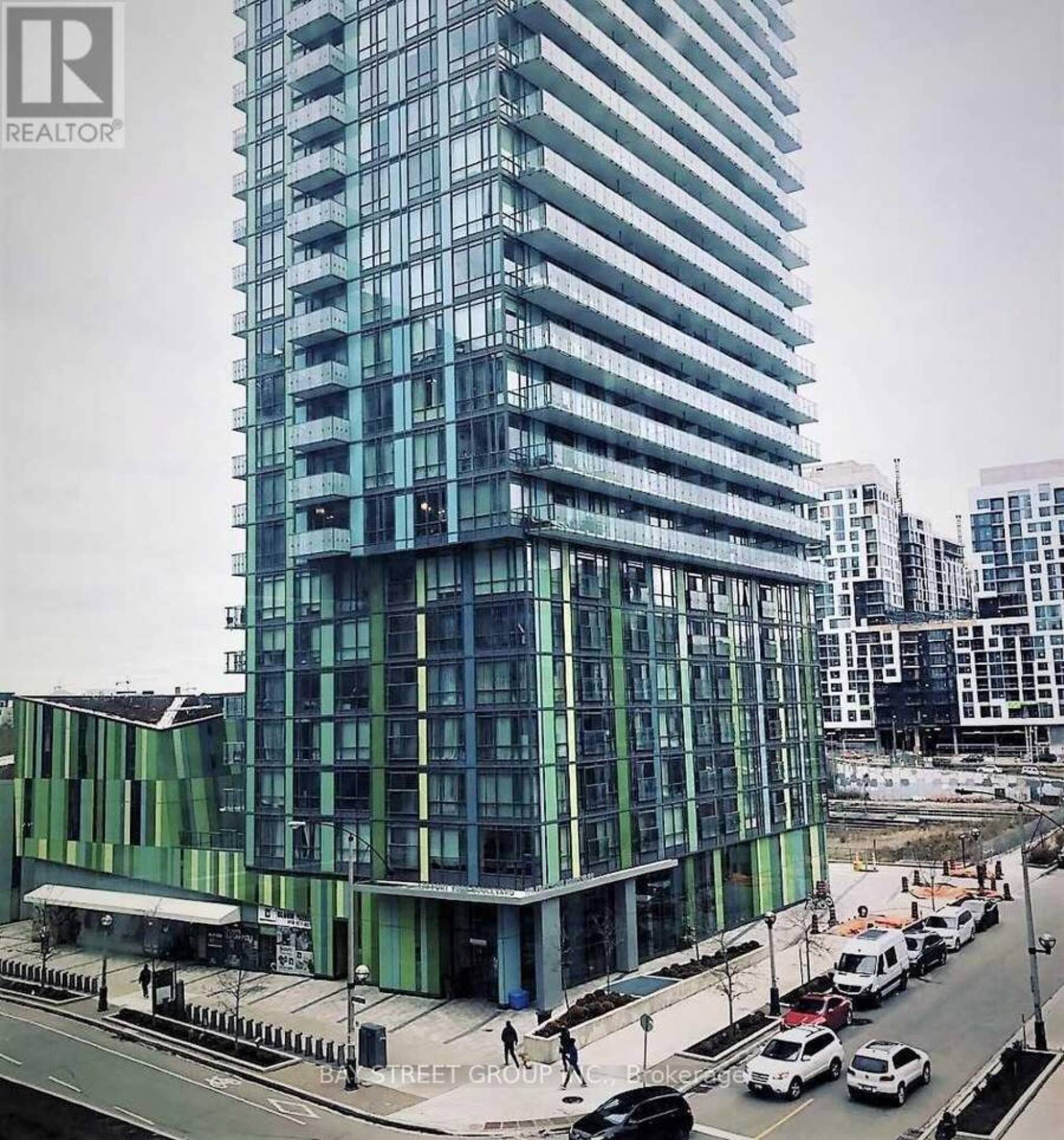 2003 - 170 FORT YORK BOULEVARD Toronto