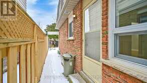 1556 JAYWIN CIRCLE Pickering