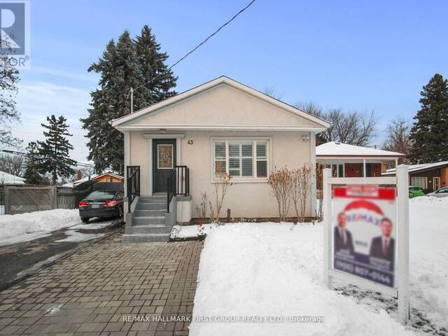 43 BENLIGHT CRESCENT Toronto Ontario