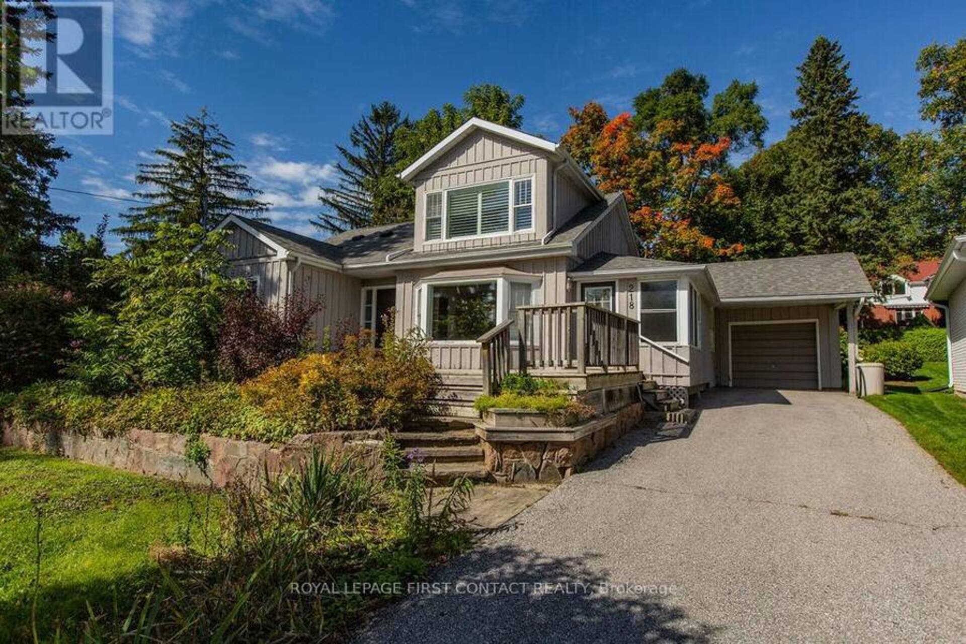 218 KEMPENFELT DRIVE Barrie