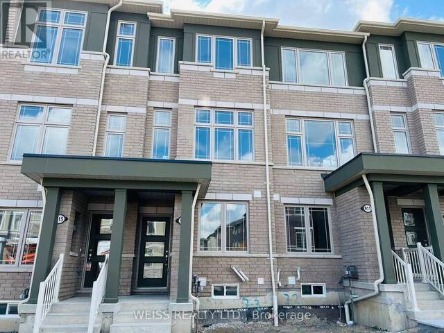 913 CROWSNEST HOLLOW Pickering Ontario