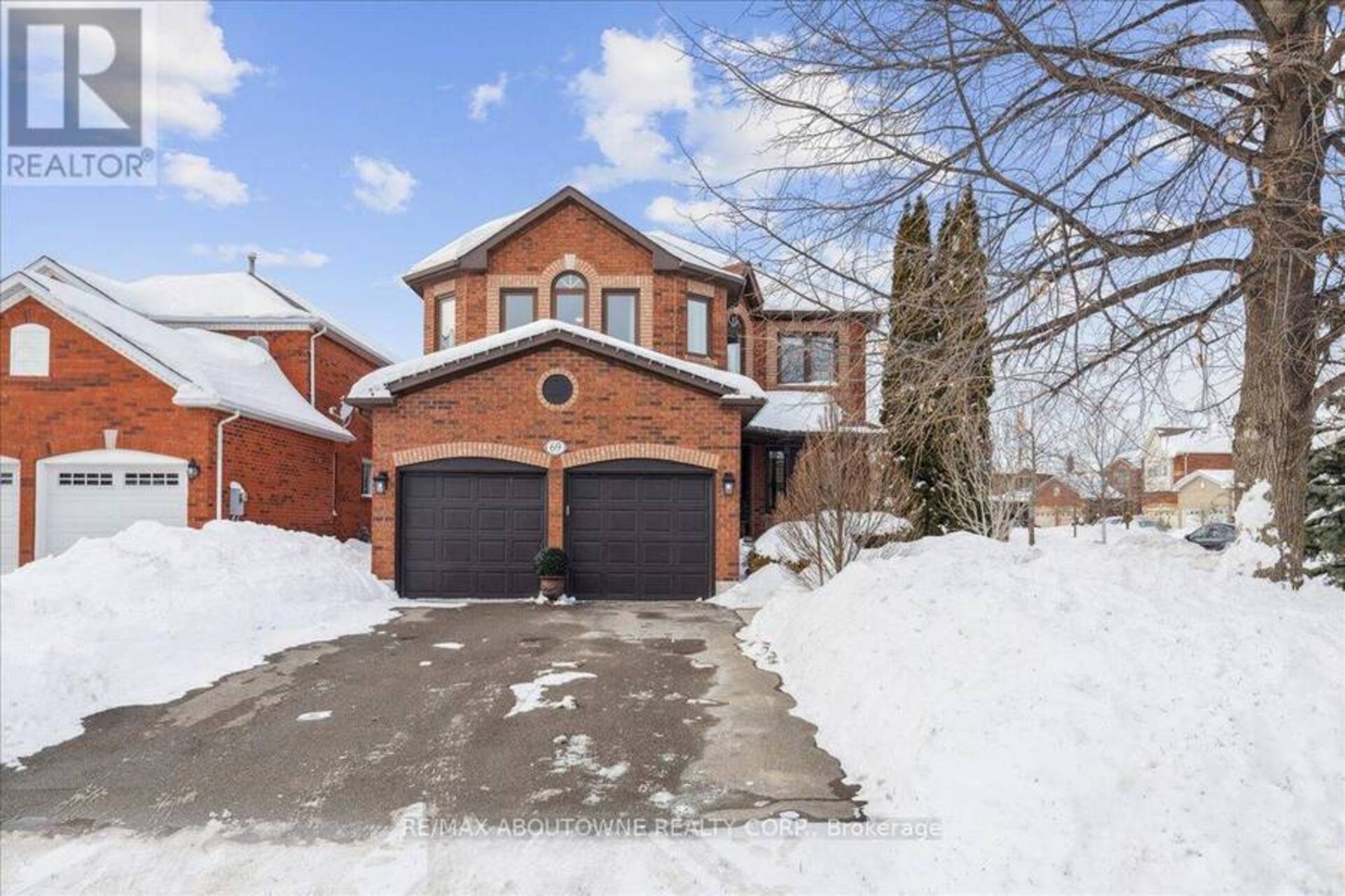 69 LAUCHLIN CRESCENT Halton Hills