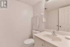 207 - 131 BEECROFT ROAD Toronto