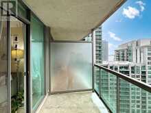 1812 - 30 GRAND TRUNK CRESCENT Toronto