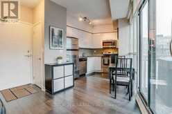 805 - 15 BRUYERES MEWS Toronto