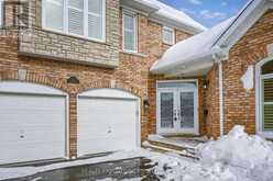 525 SUMMERPARK CRESCENT Pickering