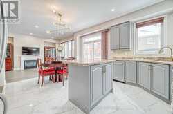 72 VANDERVOORT DRIVE Richmond Hill