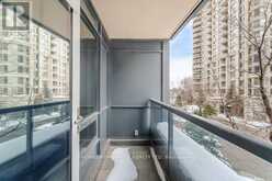 208 - 330 BURNHAMTHORPE ROAD W Mississauga